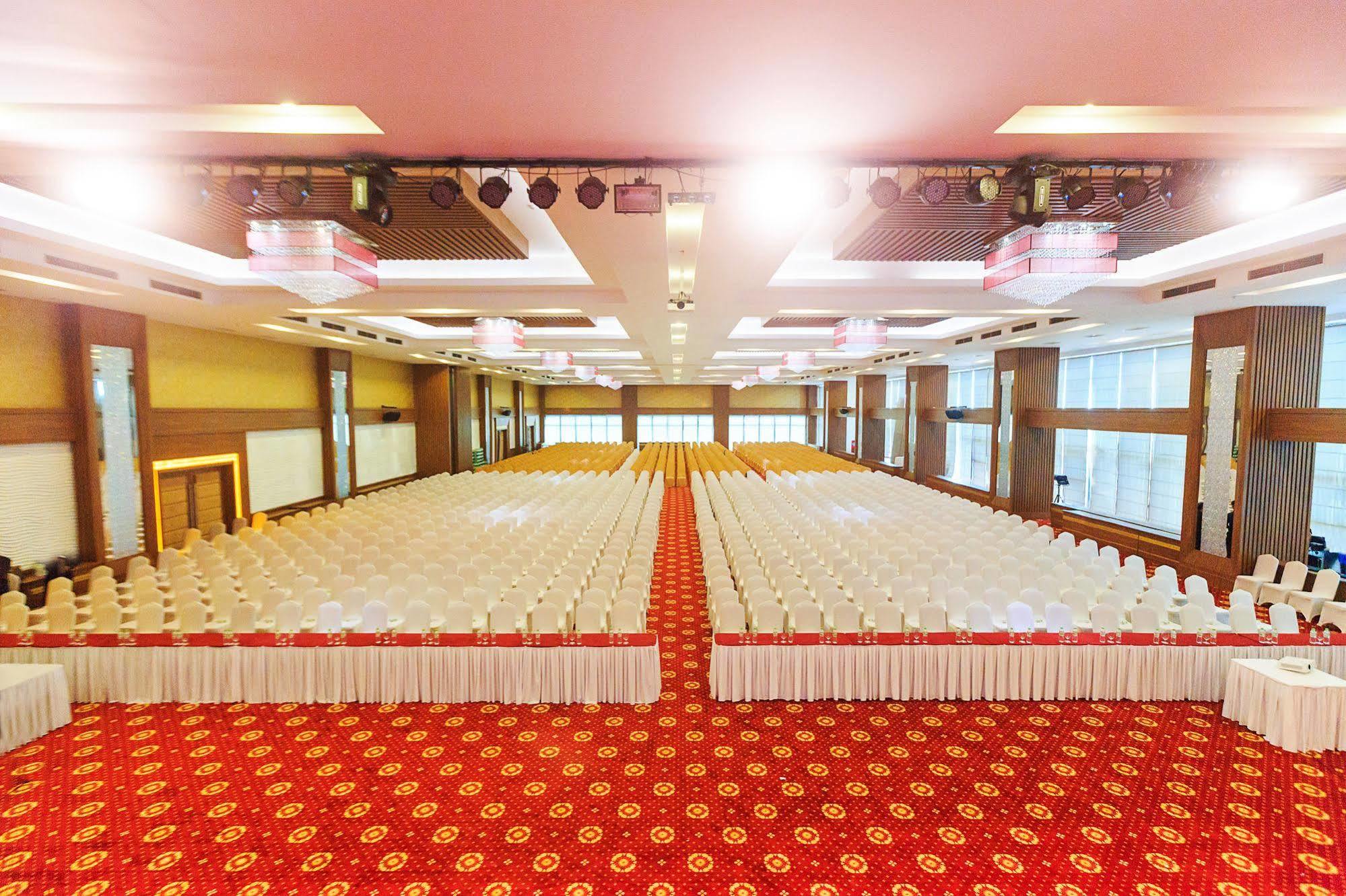 Muong Thanh Luxury Can Tho Hotel Экстерьер фото